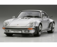 1:24 Porsche Turbo 1988 Roadversion